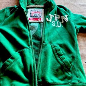Super dry medium green zip hoodie